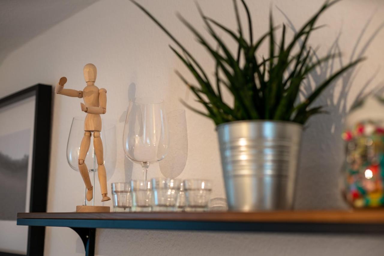 Cassel Lofts - Gemuetliches Apartment Fuer 3 - Naehe Marienkrankenhaus Kültér fotó